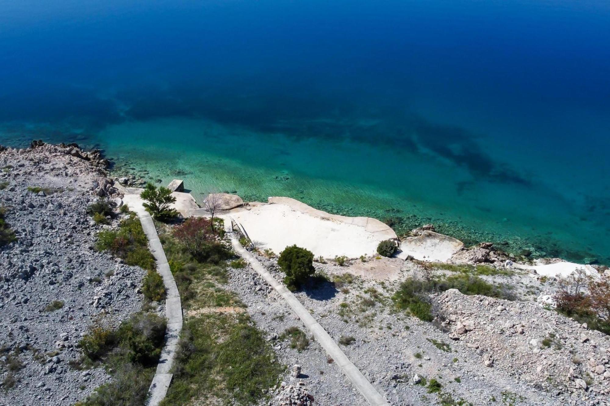 Beachfront House Nada - Happy Rentals Karlobag Extérieur photo
